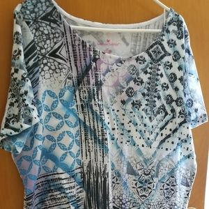 Tunic style T-shirt
